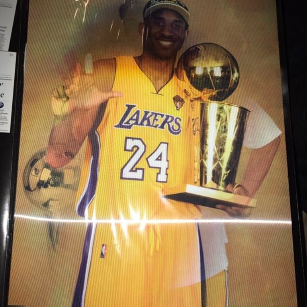 Kobe Bryant Commemorative Memory Book - image 2